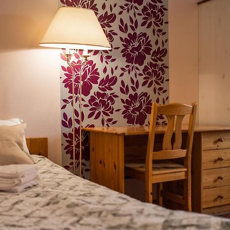 Hotel Pueha Vaimu Kuelalistemaja Reval Esterno foto